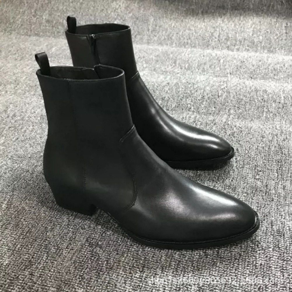 Mens Fashion Autumn 2025 - Sepatu Pria Baru Berkualitas Tinggi Merek